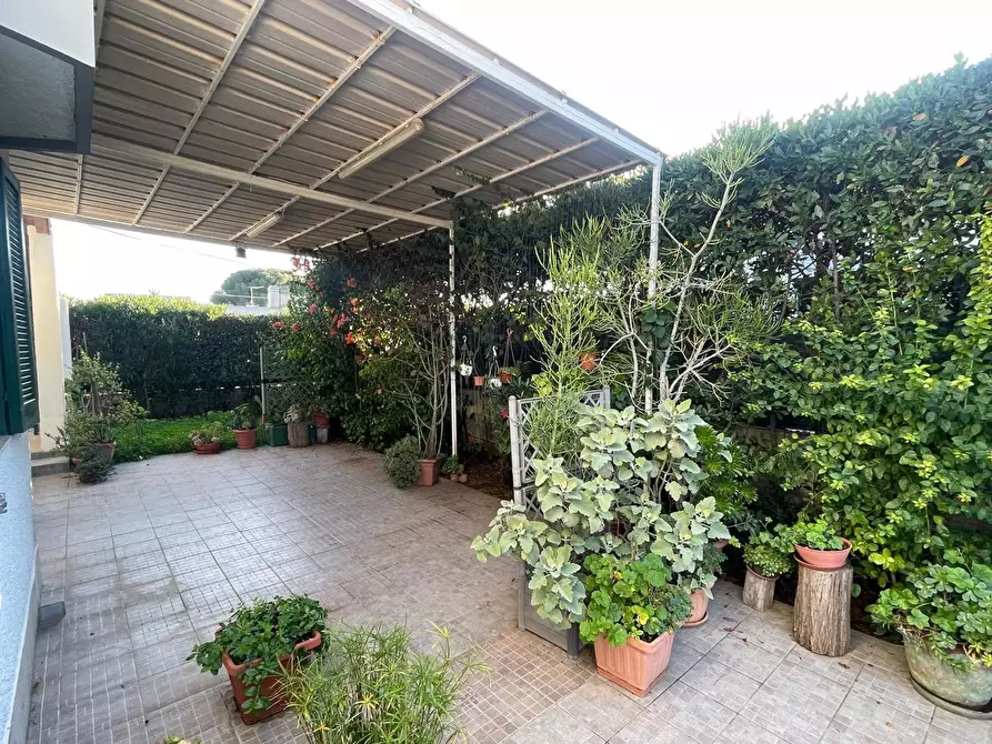 Immagine 28 di Villa in vendita  in Via delle muse, 32 a Siracusa