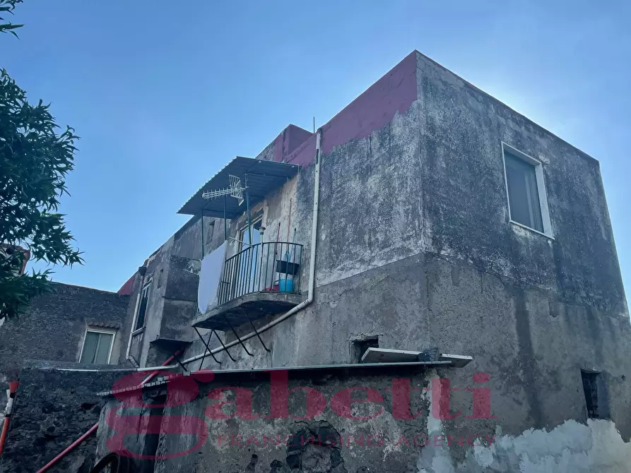 Immagine 15 di Appartamento in vendita  in Via Lazio, 68 a Torre Del Greco