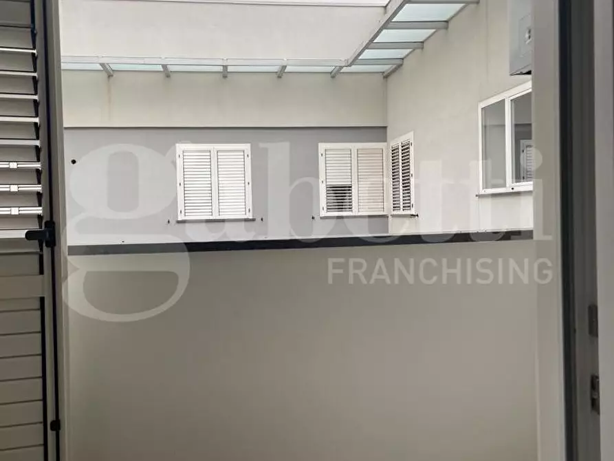 Immagine 7 di Appartamento in vendita  in Via nazionale appia a Curti