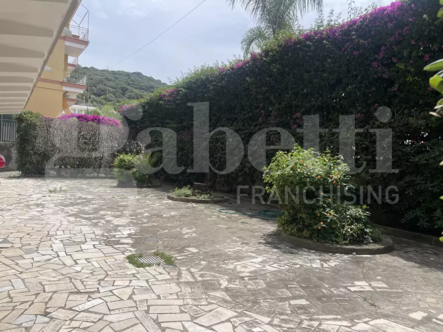 Immagine 33 di Appartamento in vendita  in Corso Italia, 12 a Gaeta