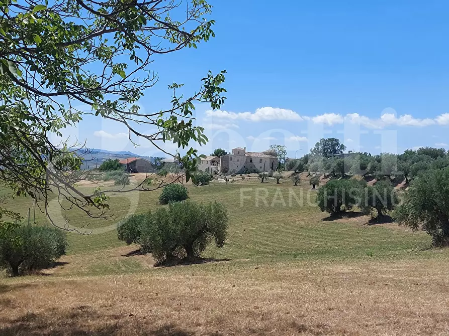 Immagine 2 di Appartamento in vendita  in Via Santa Maria, snc a Mosciano Sant'angelo