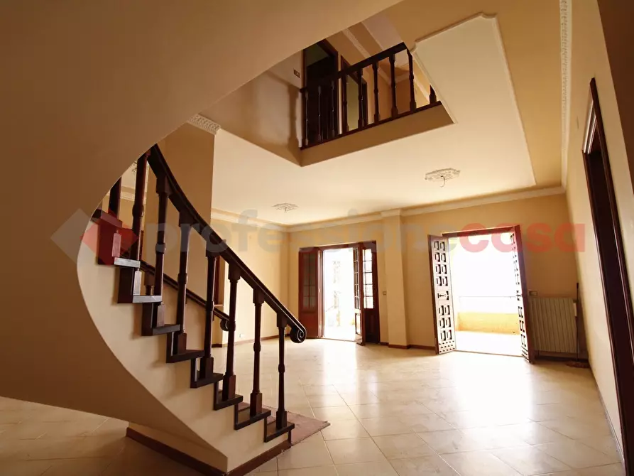 Immagine 2 di Villa in vendita  in Via Santa Maria De Mattias, 54 a Acuto