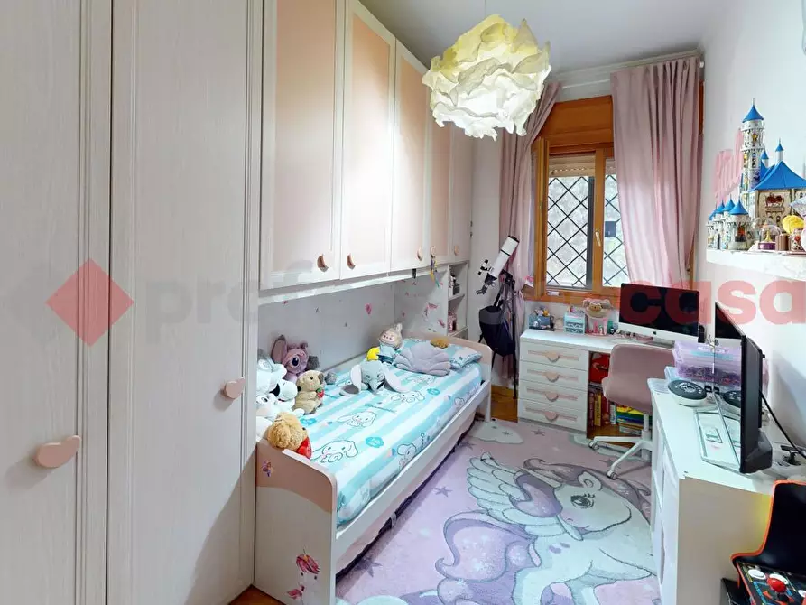 Immagine 9 di Appartamento in vendita  in Via Eugenio Maccagnani a Roma