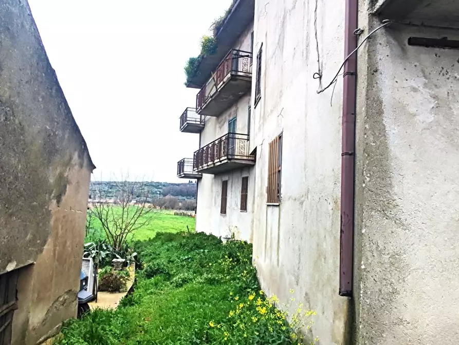 Immagine 31 di Palazzo in vendita  in LocalitÃ  TRE CROCI, SNC a San Vito Sullo Ionio