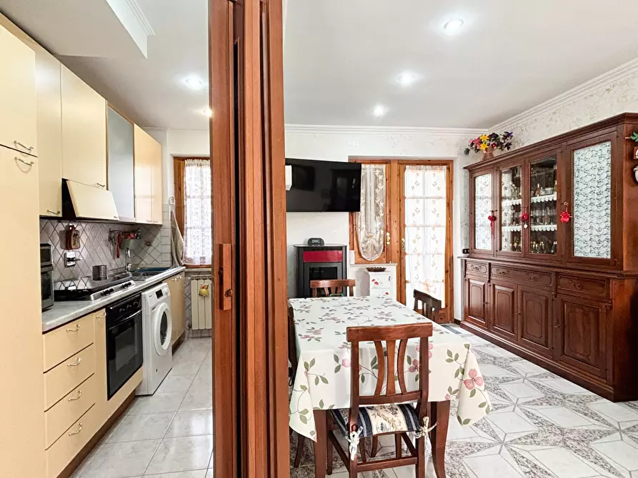 Immagine 3 di Villetta a schiera in vendita  in Via Baselica, 65 a Collepardo