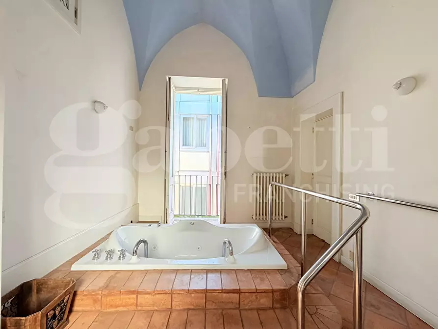 Immagine 22 di Appartamento in vendita  in Via Umberto I a Lecce