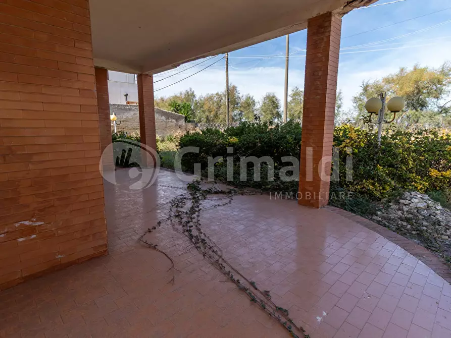 Immagine 5 di Villa in vendita  in Via Franca Maria Gianni, 40 a Siracusa