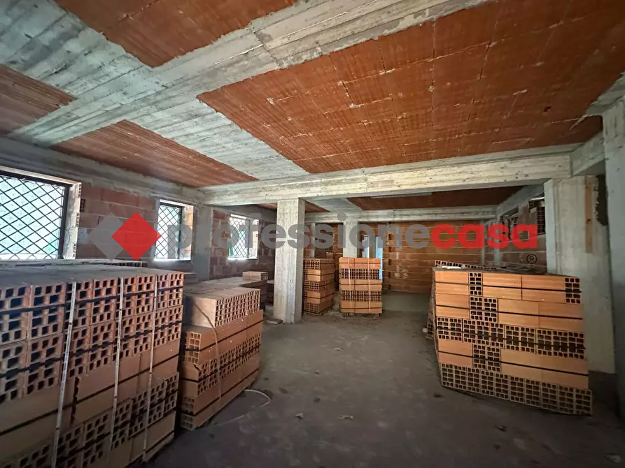 Immagine 22 di Palazzo in vendita  in Via II Retta Levante, 250 a Belpasso