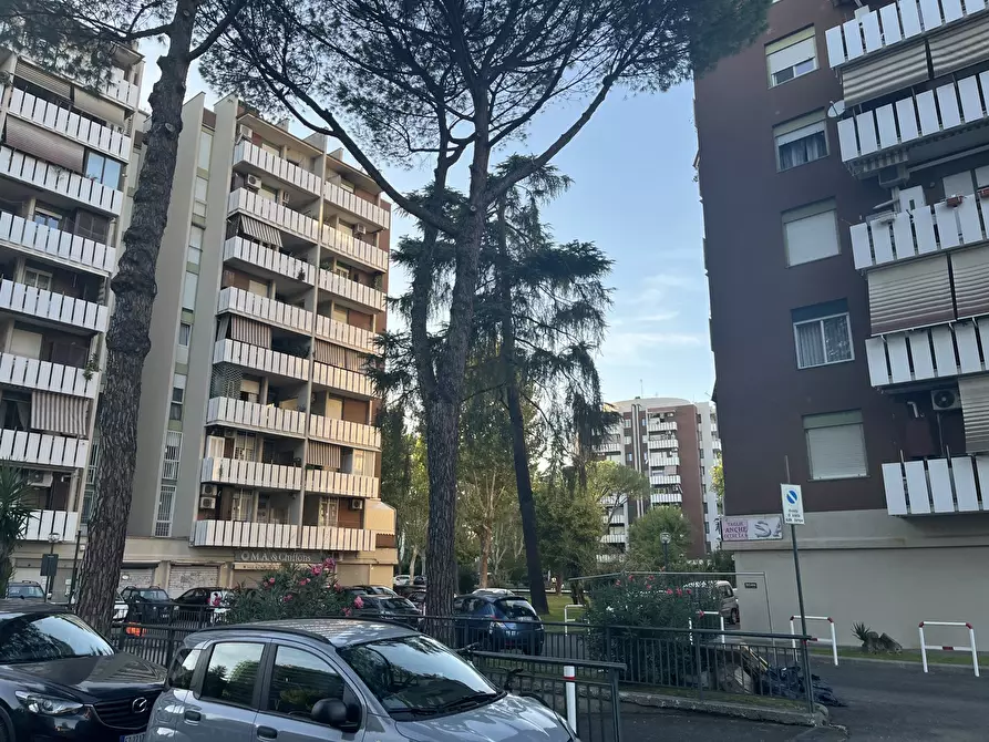 Immagine 4 di Appartamento in vendita  in Via del Forte Tiburtino, 160 a Roma