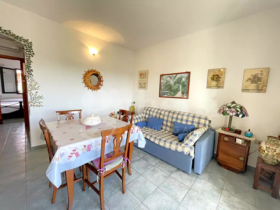 Immagine 8 di Villetta a schiera in vendita  in Via Dora Baltea, 10 a Budoni