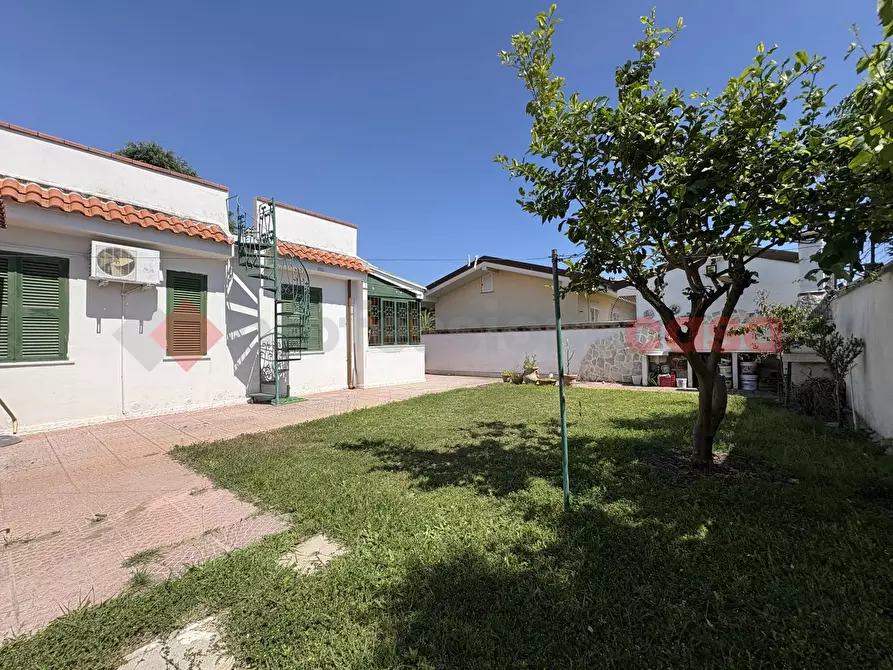 Immagine 27 di Casa bifamiliare in vendita  in Via RESIDENCE RIVA DEL FUEGO, 32 a Terracina