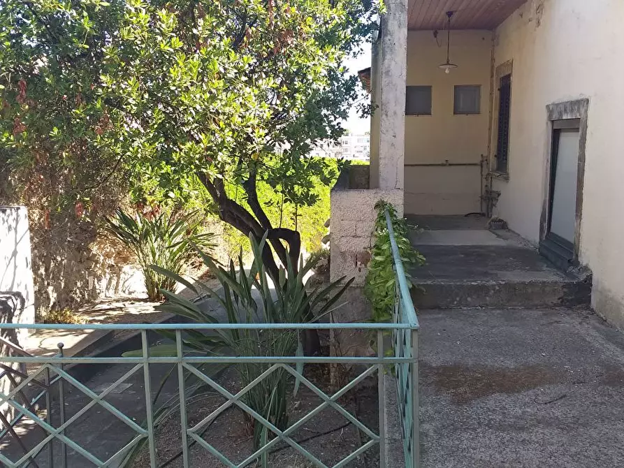 Immagine 11 di Rustico / casale in vendita  in Via R.Margherita, 27 a Messina
