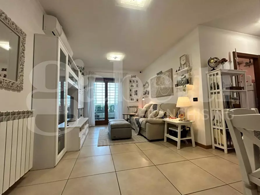 Immagine 8 di Attico in vendita  in Viale leonida tonelli, 68 a Roma