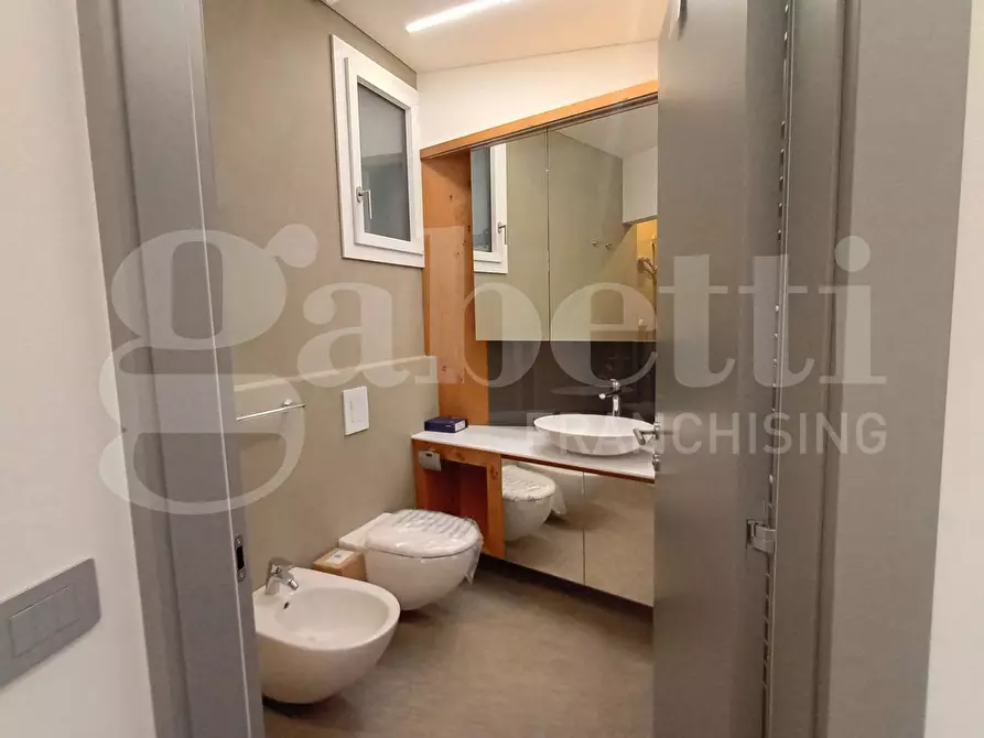 Immagine 6 di Appartamento in vendita  in Via SOTTOMARINA - FONDAMENTA LUNGOLAGUNA, 00 a Chioggia