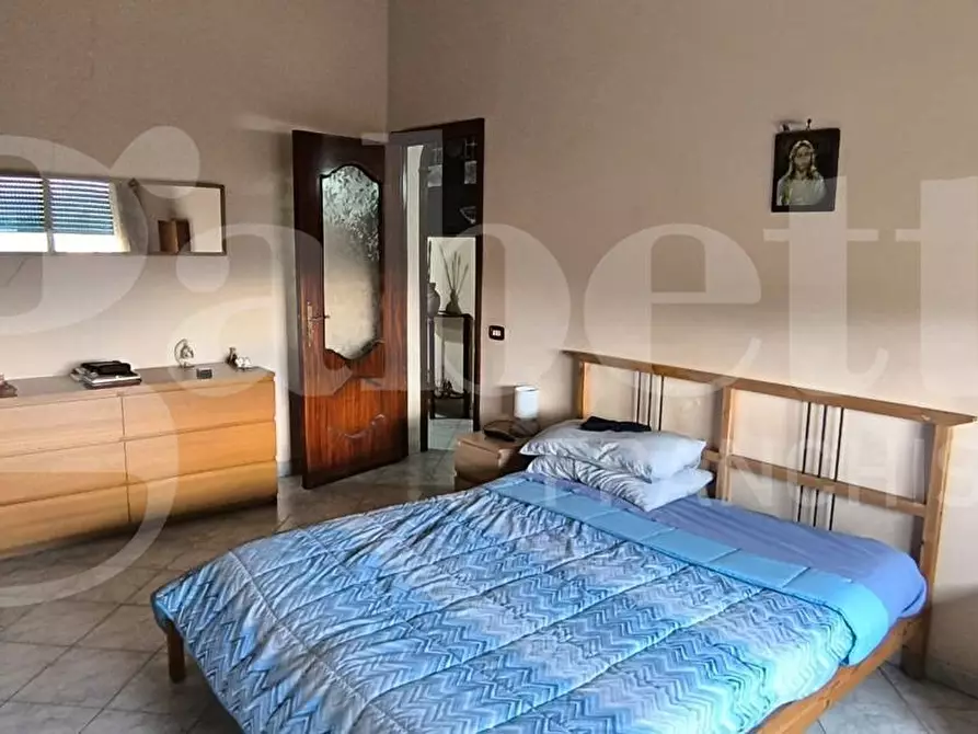 Immagine 6 di Appartamento in vendita  in Via STADERA a Napoli