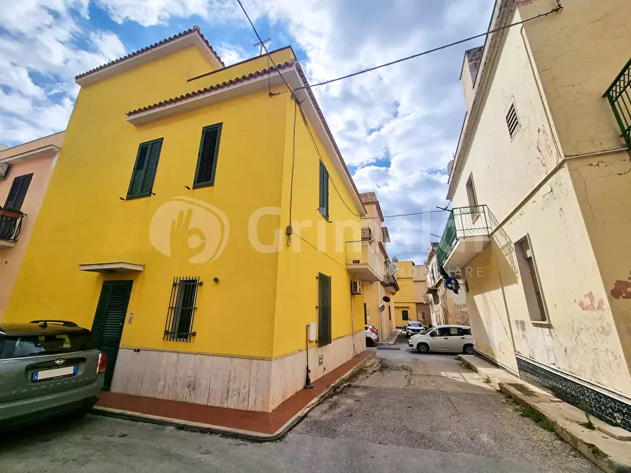 Immagine 2 di Terratetto in vendita  in Via Francesco Azzolini a Avola