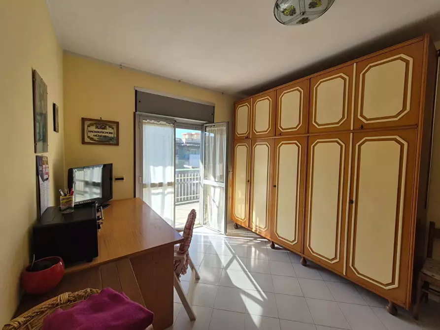 Immagine 28 di Appartamento in vendita  in Via Roma, 9 a Torre Annunziata
