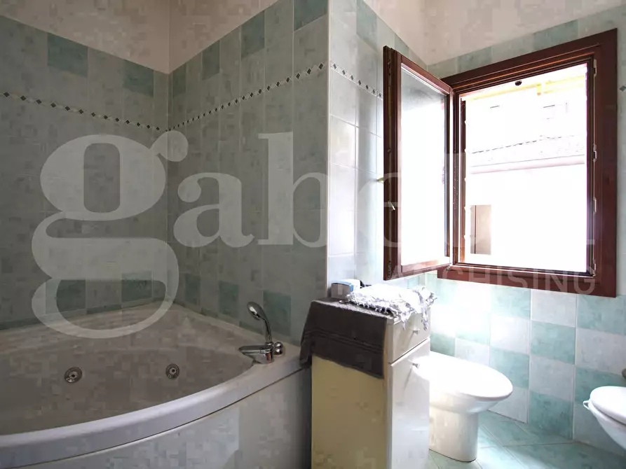 Immagine 5 di Casa bifamiliare in vendita  in Via Tevere, . a Venezia