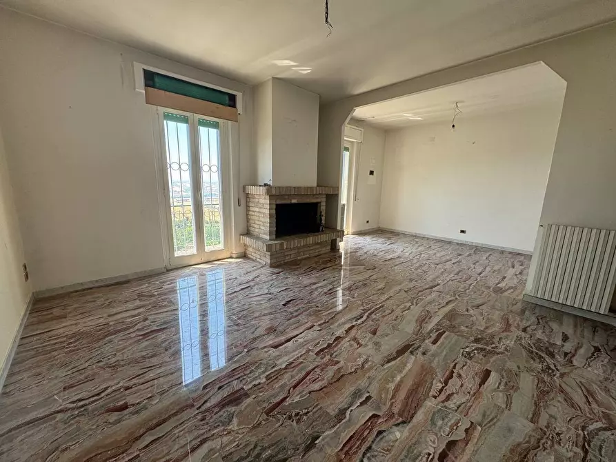 Immagine 3 di Appartamento in vendita  in Via Colombella, 7 a Recanati
