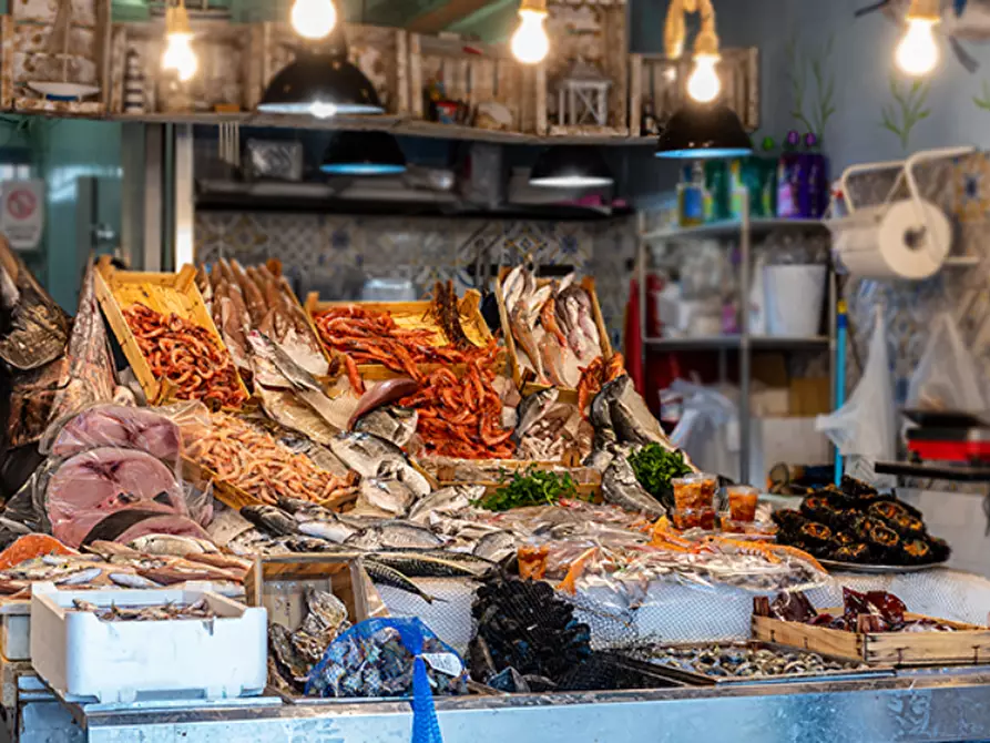 Immagine 24 di Attività commerciale in vendita  in Via Leonardo Da Vinci, 292 a Palermo