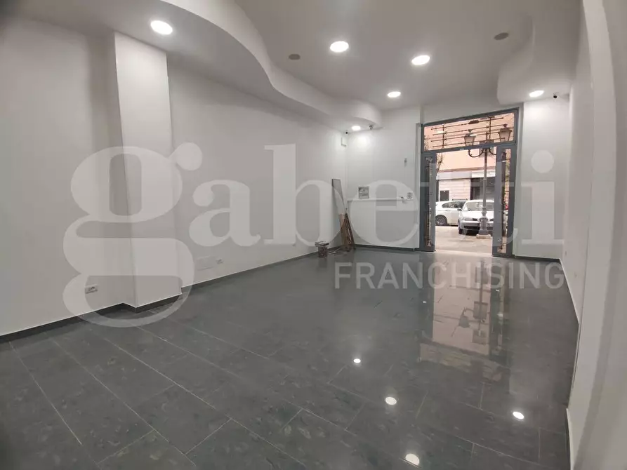 Immagine 5 di Negozio in affitto  in Via CHECCHIA RISPOLI, 27 a San Severo