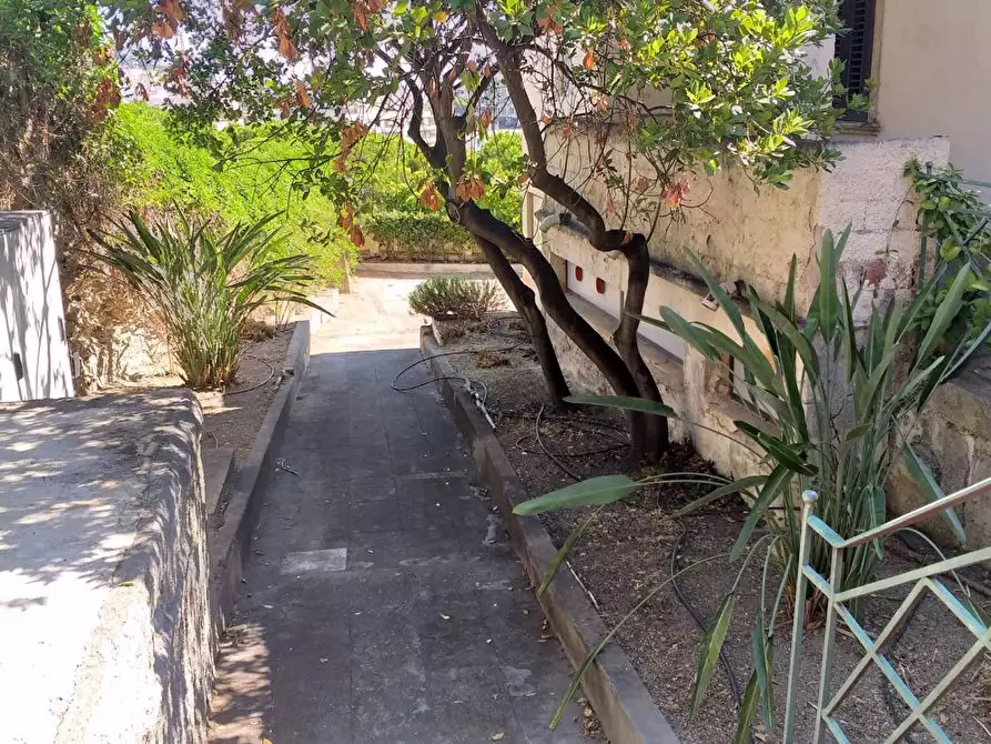 Immagine 10 di Rustico / casale in vendita  in Via R.Margherita, 27 a Messina