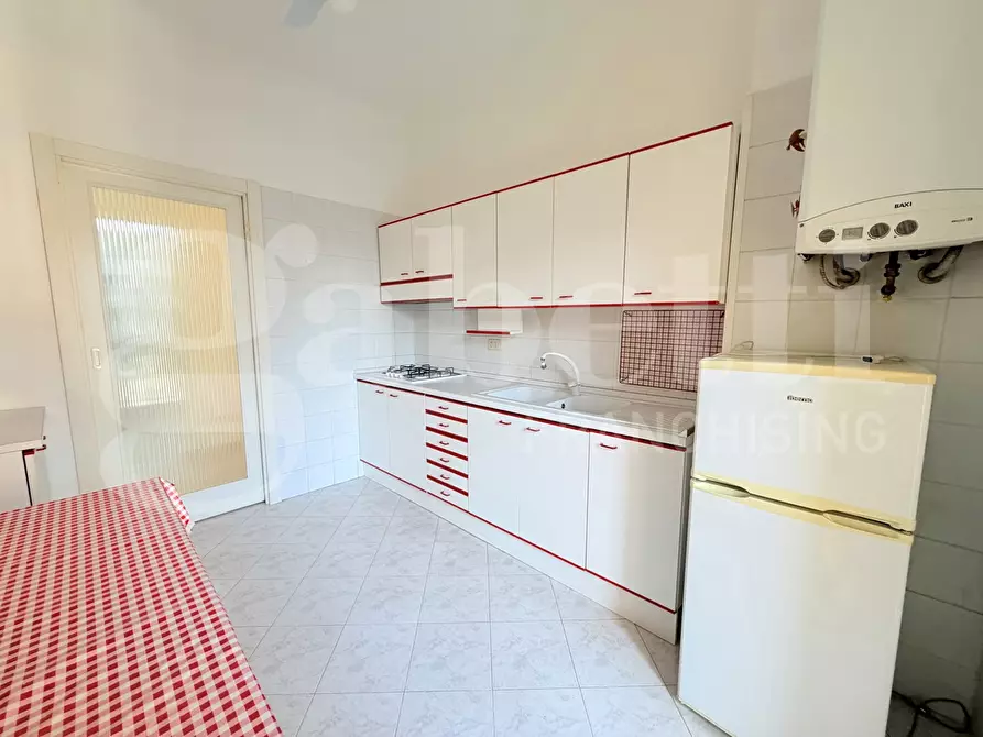 Immagine 8 di Appartamento in vendita  in Via Aurelia a Loano