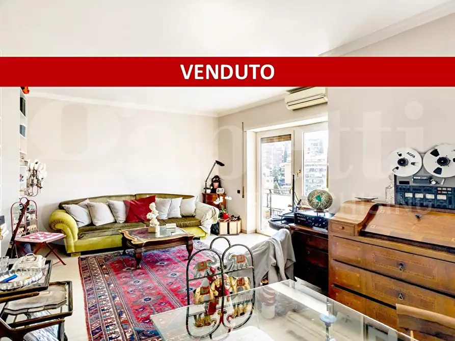Immagine 1 di Appartamento in vendita  in Corso Francia a Roma