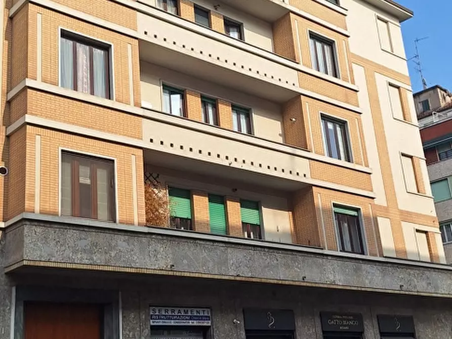 Immagine 2 di Appartamento in vendita  in Via Maestri Campionesi, 17 a Milano