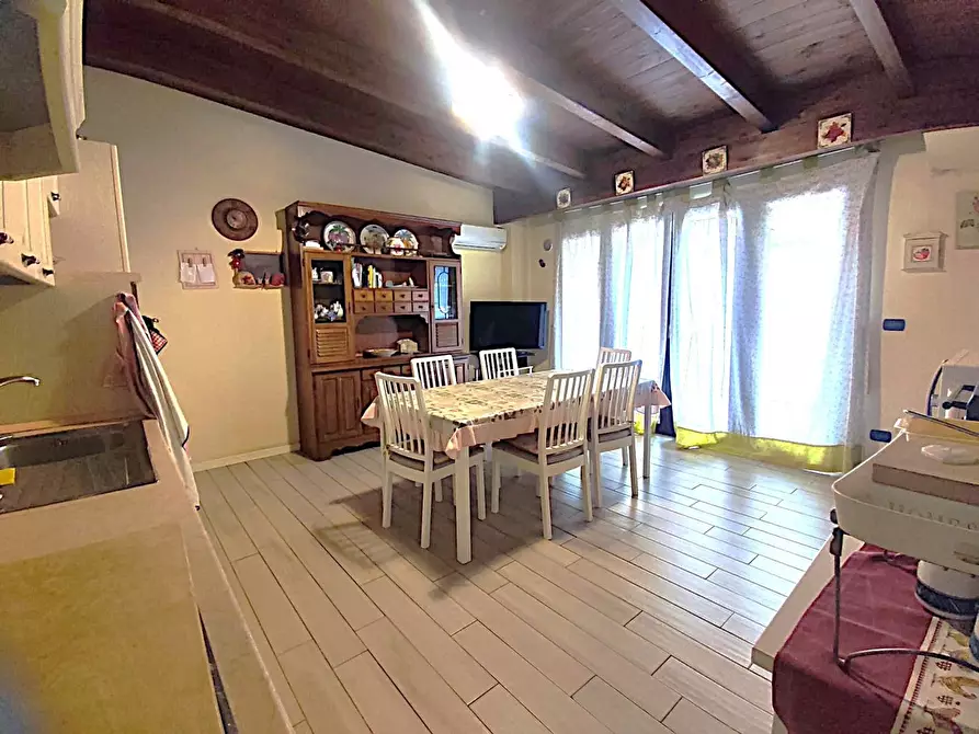 Immagine 11 di Casa indipendente in vendita  in Via CAPODAGLIO a San Severo