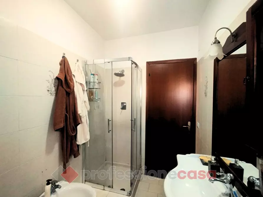 Immagine 15 di Appartamento in vendita  in Piazza Giuseppe Mazzini a Bastia Umbra