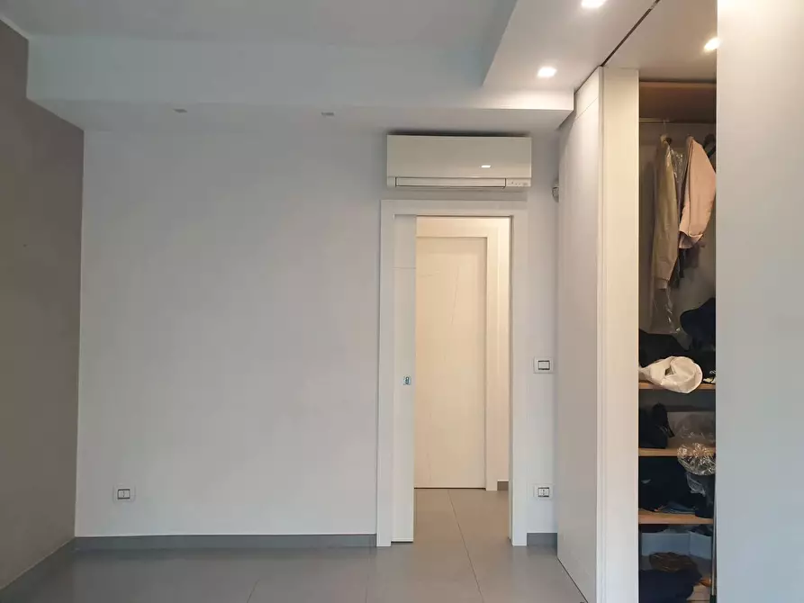 Immagine 13 di Appartamento in vendita  in Via G. FANELLI a Bari