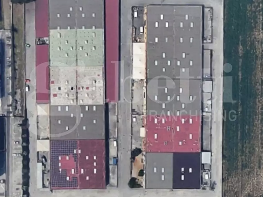 Immagine 3 di Capannone industriale in vendita  in Via bugnano a Orta Di Atella