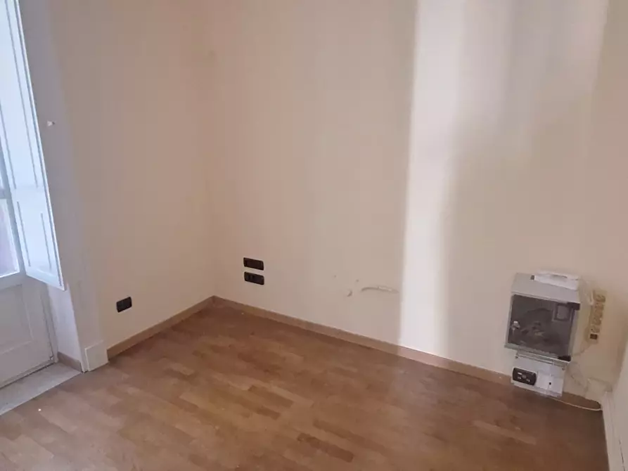 Immagine 12 di Ufficio in affitto  in Via Mario Aspa, 7 a Messina