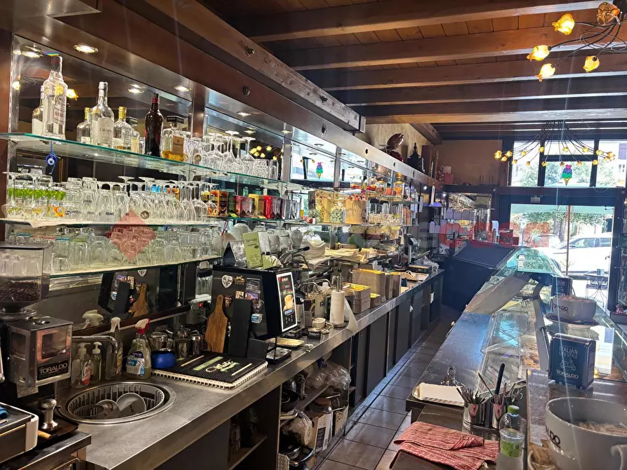 Immagine 20 di Attività commerciale in vendita  in Viale regina margherita, 13 a Anagni