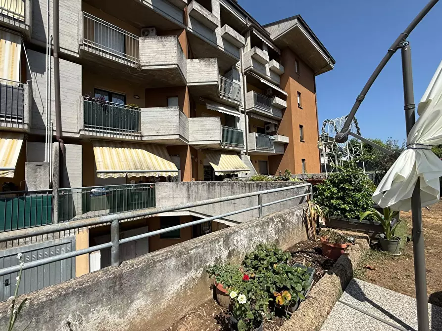 Immagine 22 di Appartamento in vendita  in Via Parini, 7 a Rovato