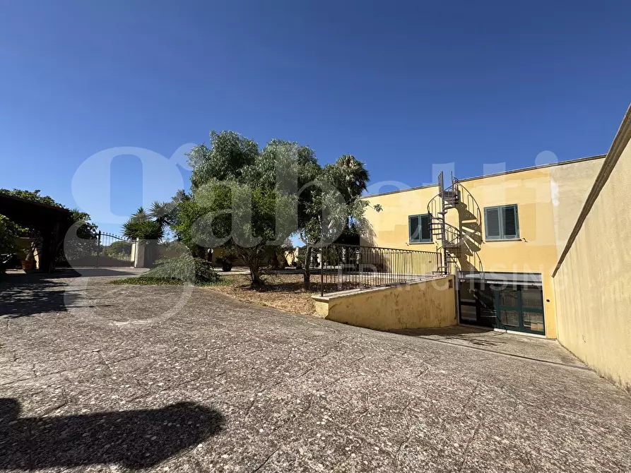 Immagine 10 di Villa in vendita  in Via San Gregorio Armeno, 42 a Nardo'