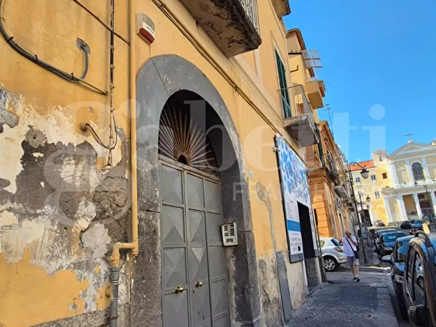 Immagine 2 di Appartamento in vendita  in Piazza Ernesto Cesaro, 13 a Torre Annunziata
