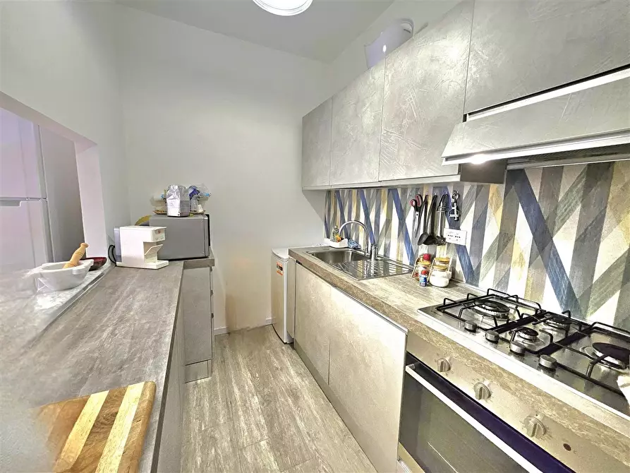 Immagine 6 di Appartamento in vendita  in Via DEL BALICO, 1 a Massa