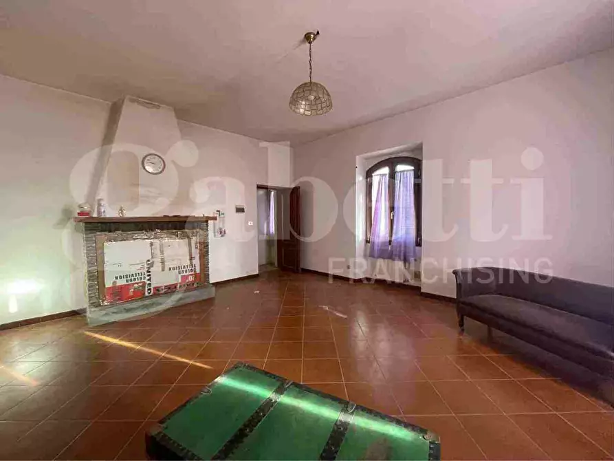 Immagine 3 di Casa indipendente in vendita  in Via CRIANO, SNC a Rieti