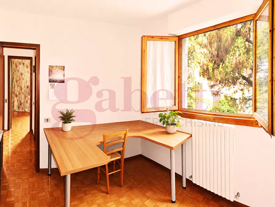 Immagine 7 di Appartamento in vendita  in Via Locatelli, 23 a Alzano Lombardo
