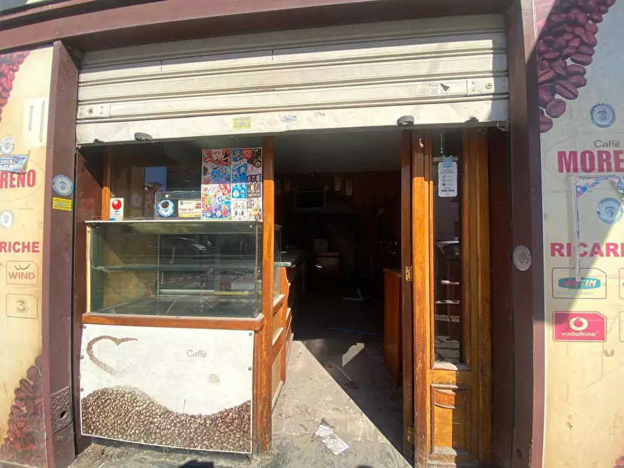 Immagine 8 di Appartamento in vendita  in Via della Stadera, 57 a Napoli