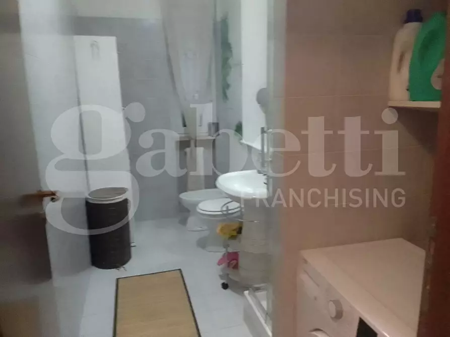 Immagine 25 di Appartamento in vendita  in Piazza SANDRO PERTINI, 7 a Taranto