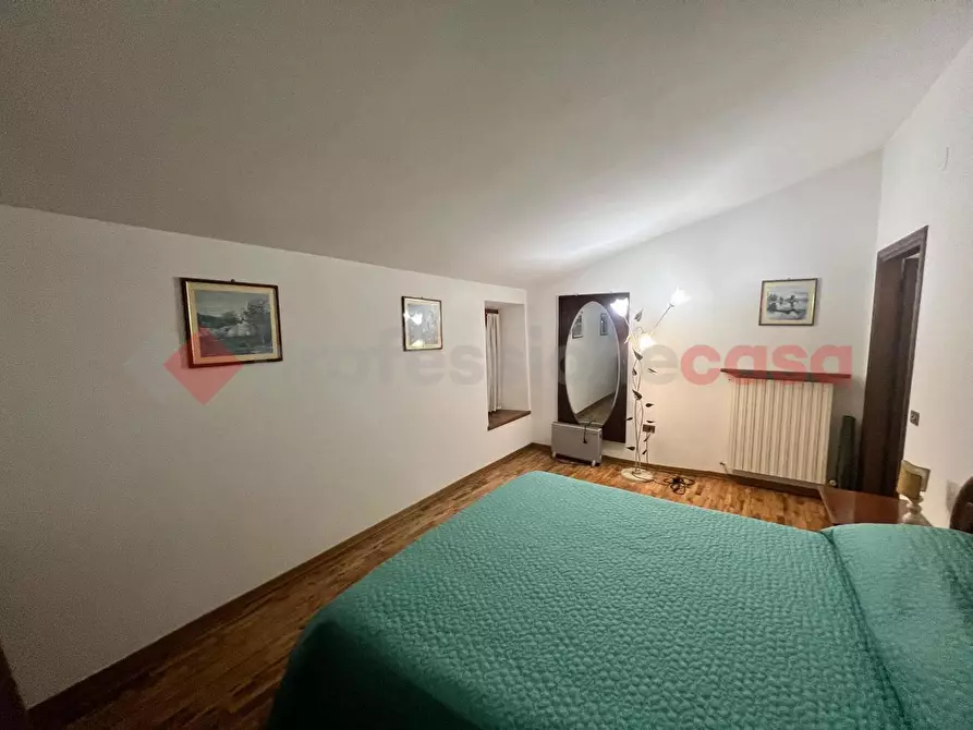 Immagine 16 di Casa bifamiliare in vendita  in Via frazione Cerqueto a Spoleto