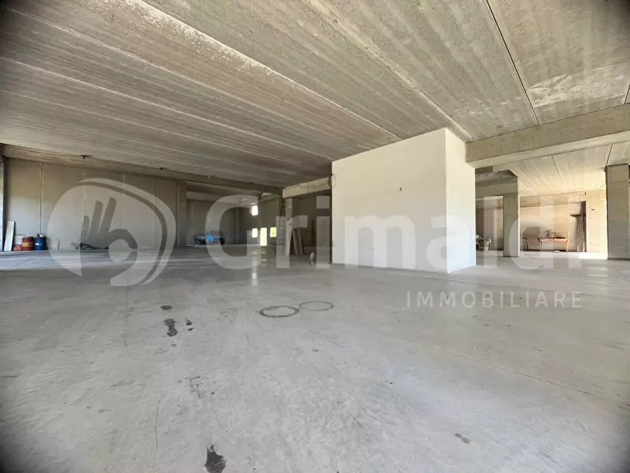 Immagine 21 di Capannone industriale in vendita  in Via sandro penna a Perugia