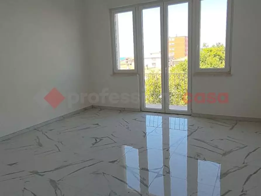 Immagine 18 di Appartamento in vendita  in Piazza Monte alla Rena a Rosignano Marittimo