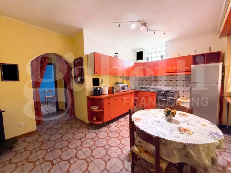 Immagine 6 di Casa bifamiliare in vendita  in Via Montecristo, 44 a Latina