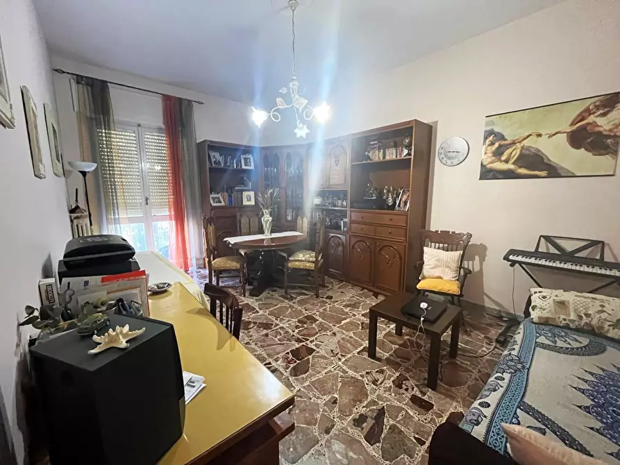 Immagine 2 di Appartamento in vendita  in Via CHECCHIA RISPOLI a San Severo