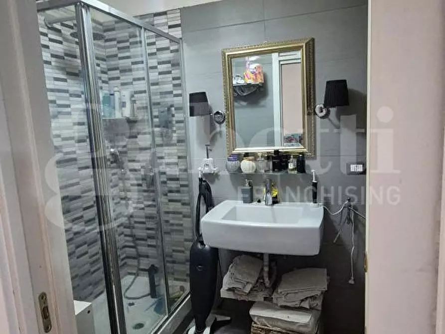 Immagine 23 di Appartamento in vendita  in Corso Umberto, 93 a Torre Annunziata