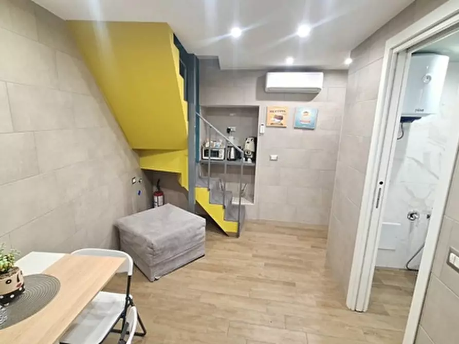 Immagine 2 di Appartamento in vendita  in Vico Cappella a Pontenuovo a Napoli